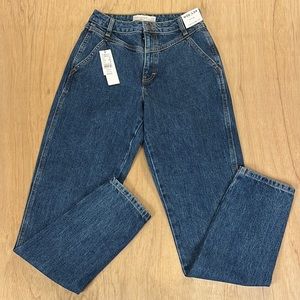 Top Shop Mom Denim Jean Women’s Size 26/31 Medium Wash Zip Fly High Rise
